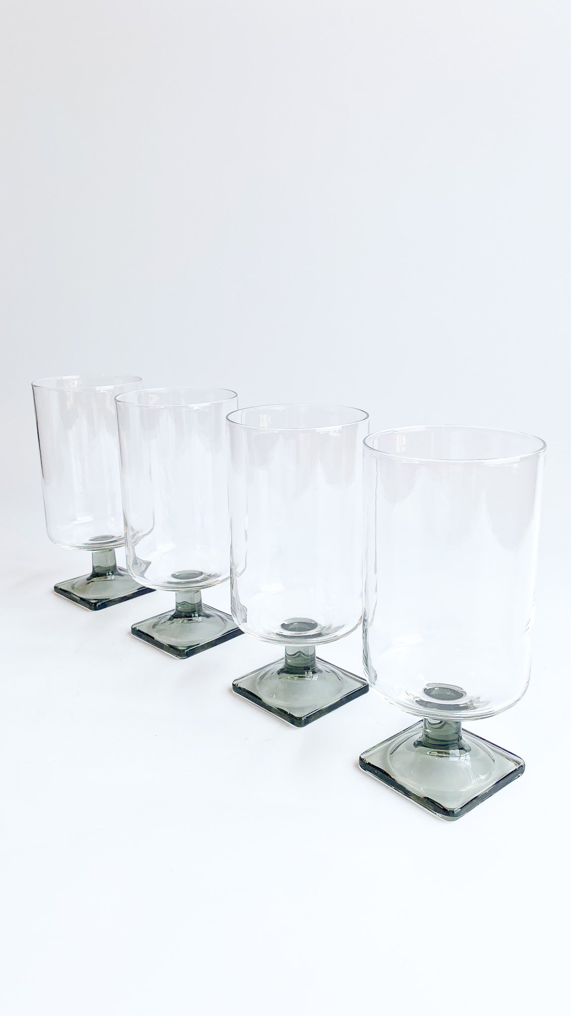 Set of 4 Square Bottom Sculptural Glasses – Sunbeam Vintage