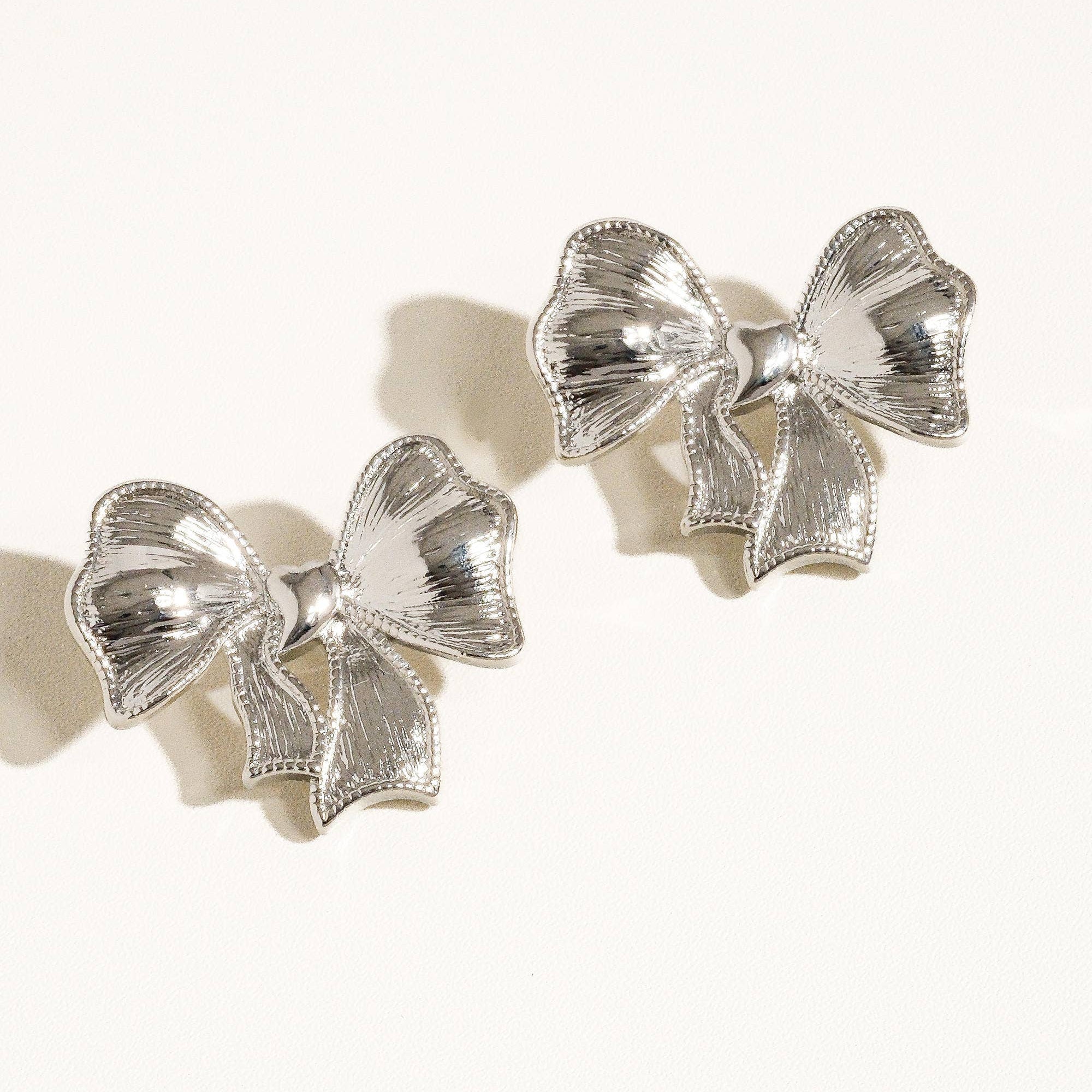 Glint Silver Glitter Bow Earring