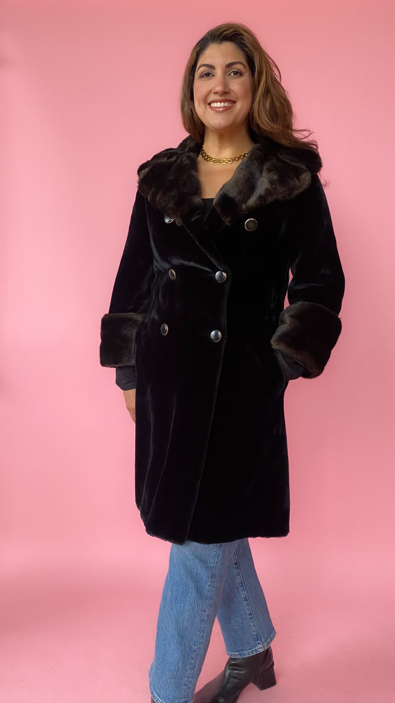 1960s Black Faux-fur Coat, sz. L