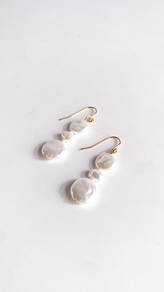 Natural Pearl Dangly Earrings
