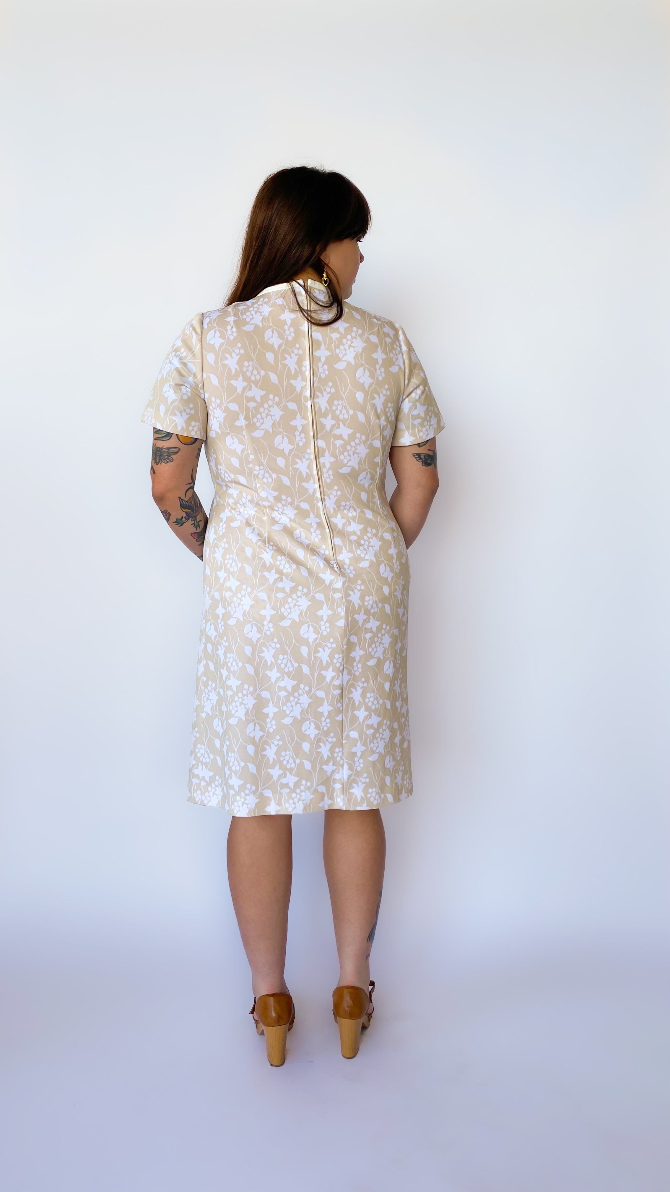 1970s Cream Floral Midi Dress, sz. XL-2XL 1970s Cream Floral Midi Dress, sz. XL-2XL