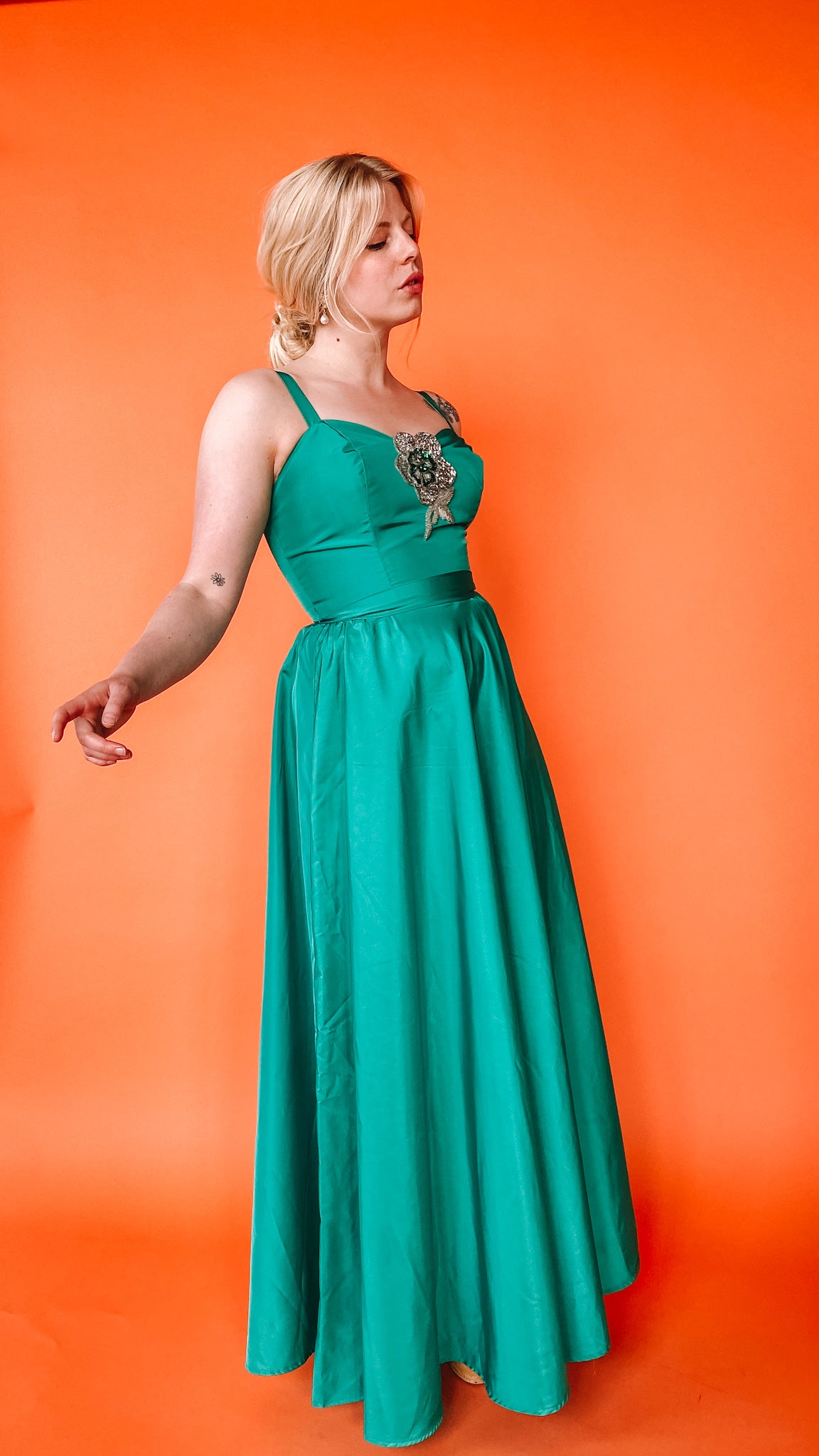 Vintage emerald green sale evening dress