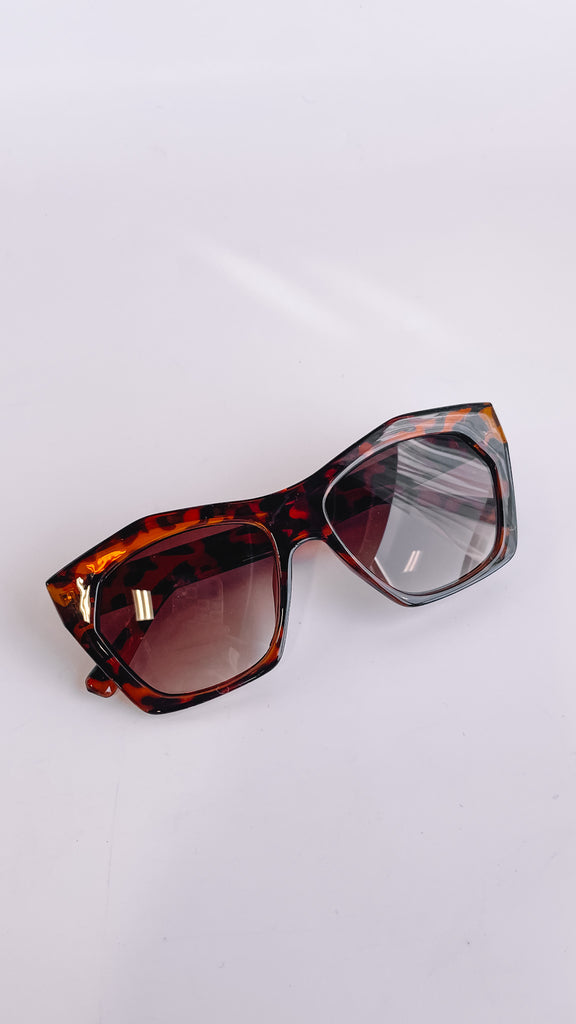 Vera Tortoise Shell Sunglasses