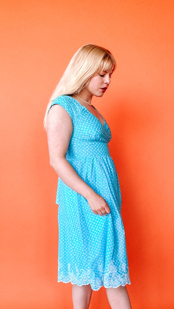 1980s Baby Blue fit and Flare Dress, sz. M/L