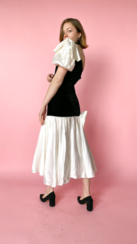 1980s Black and Cream Drop Waist Gown, sz. XS