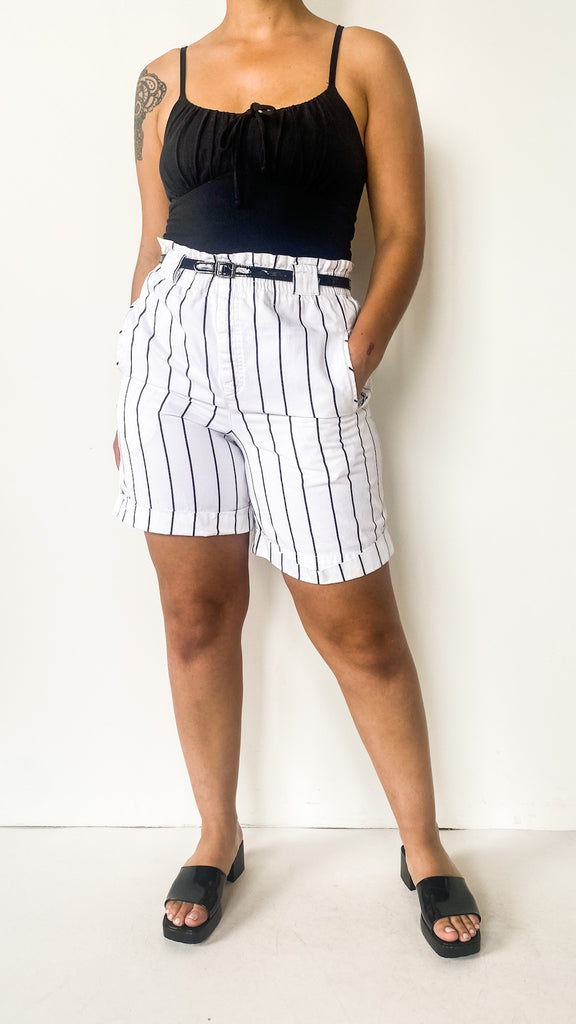 1980s B&W Paper bag Striped Shorts, sz. L/XL