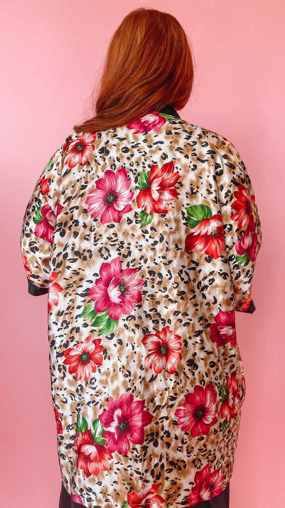 1990s Floral Cheetah Print Robe, sz. M/L