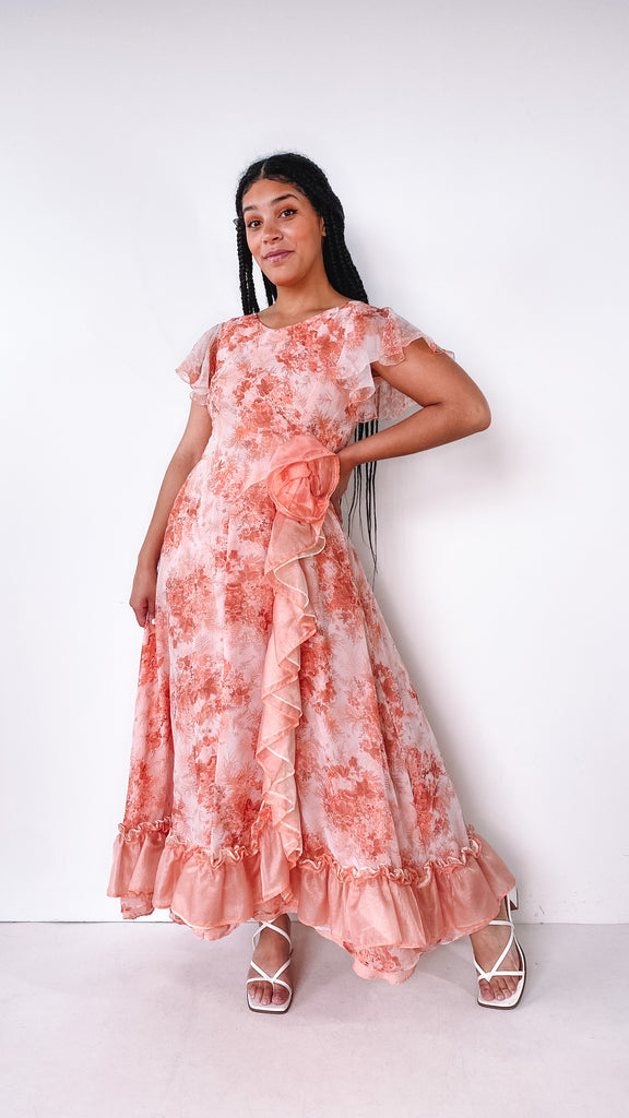 1970s Floral Peach Ruffle Dress, sz. L