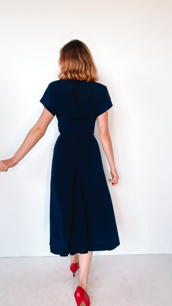 1940s Navy Dress with Lace Collar, sz. XS/S