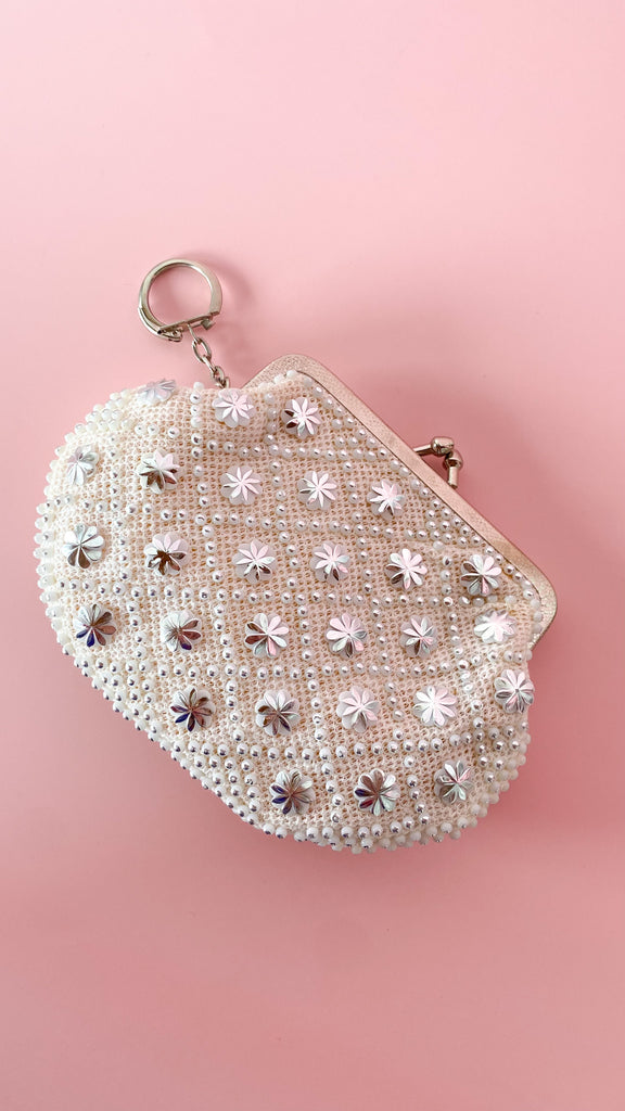Vintage White and Silver Beaded Coin Purse