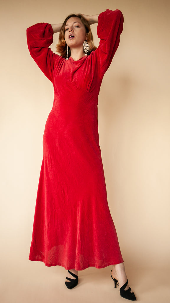 1930s Velvet Raspberry Gown, sz. S